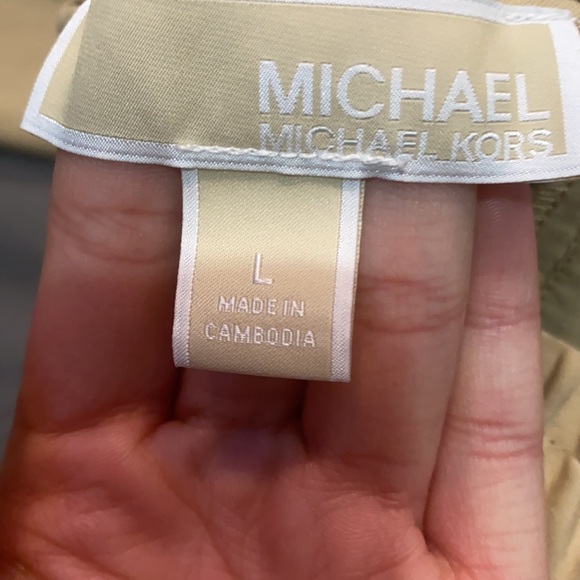 Straight Legged Beige Polyester Flow(y) Pants - Picture 5 of 5